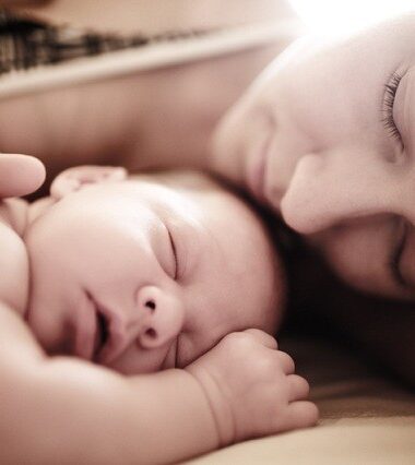 co-sleeping-blog-640x426